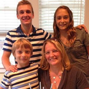 Meet your Posher, Shelly